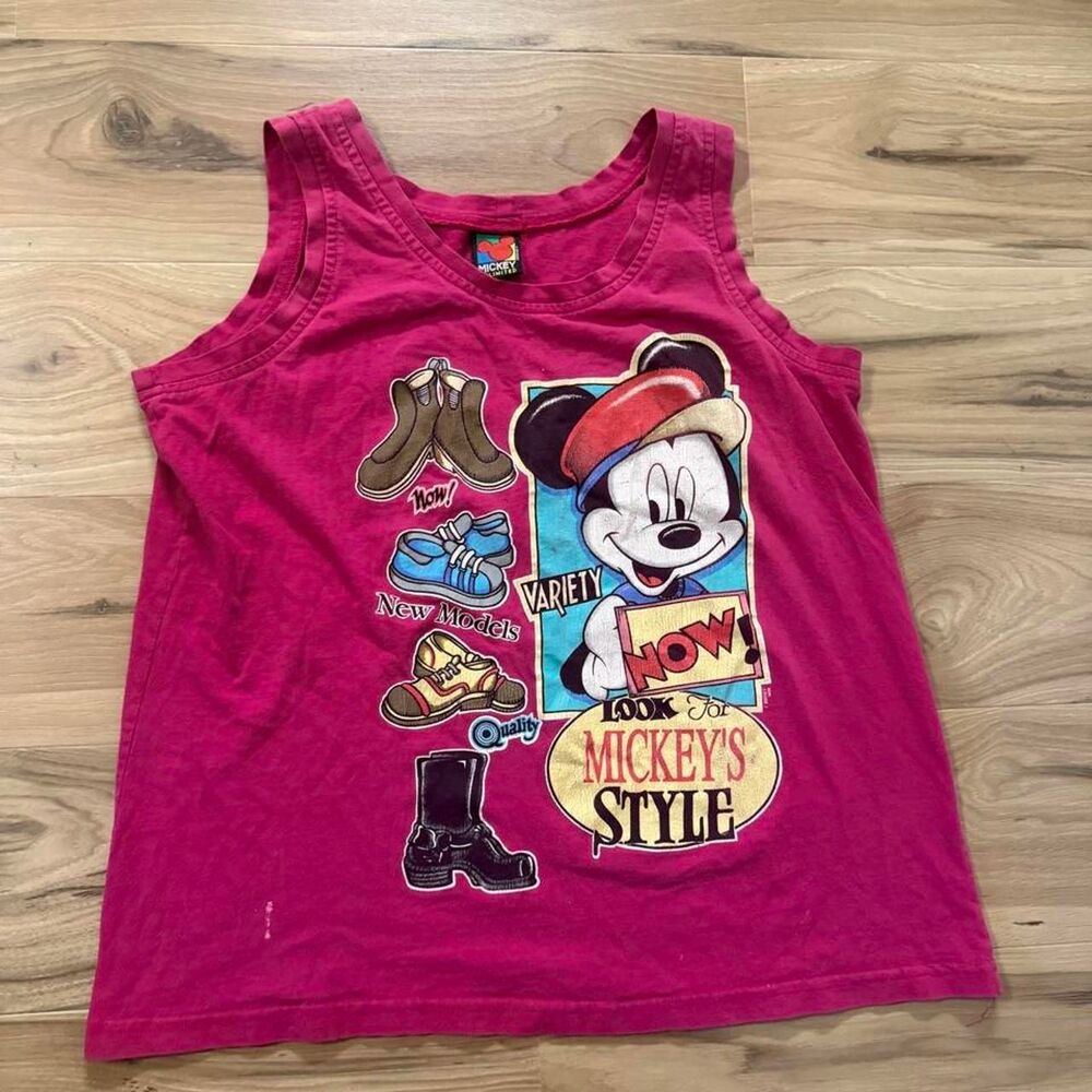 Vintage 90s Disney Mickey Mouse pink tank top with graphic Size Medium
